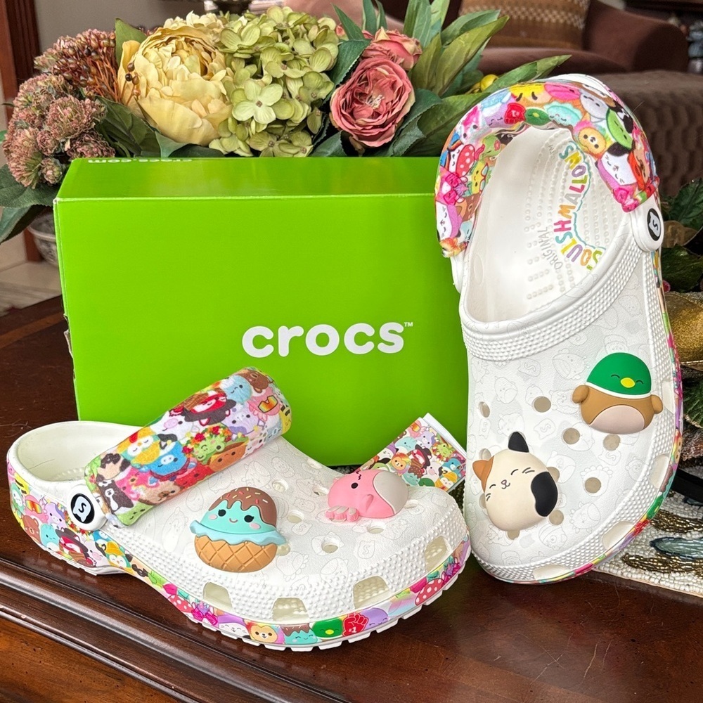 Brand New ADULTS CROCS CLASSIC SQUISHMALLOWS CLOGS White Colorful Casual Jibbitz